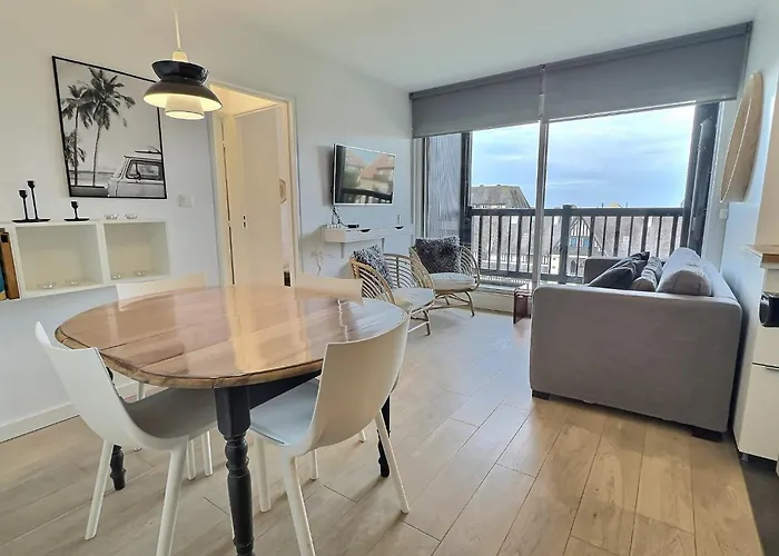 Moderne T2, Bord De Mer, Parking & Wifi Gratuit
